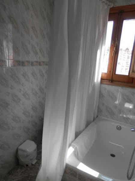 Hostal El Portalico Linares de Mora Exterior photo